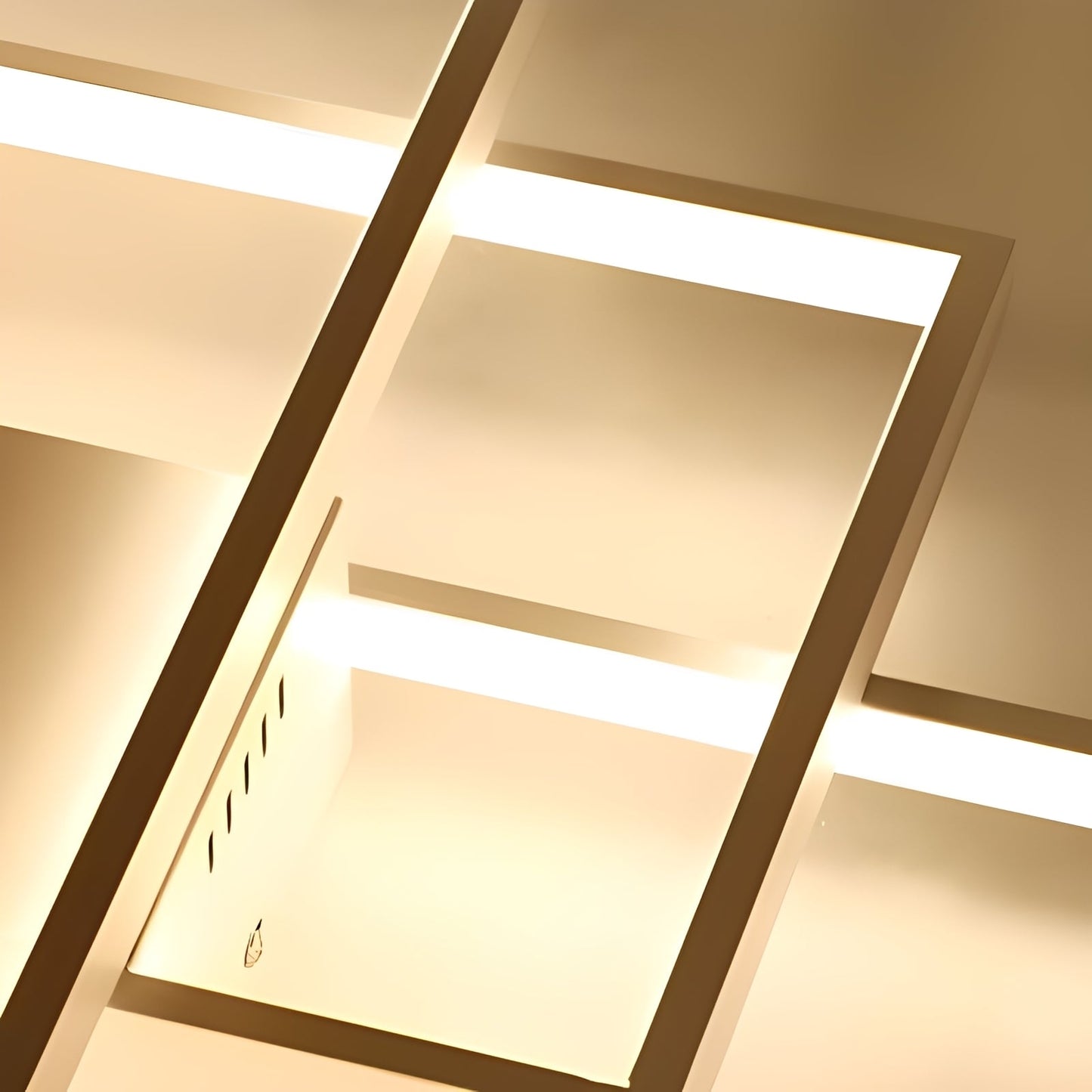 Avelin – Plafonnier LED moderne et luxueux