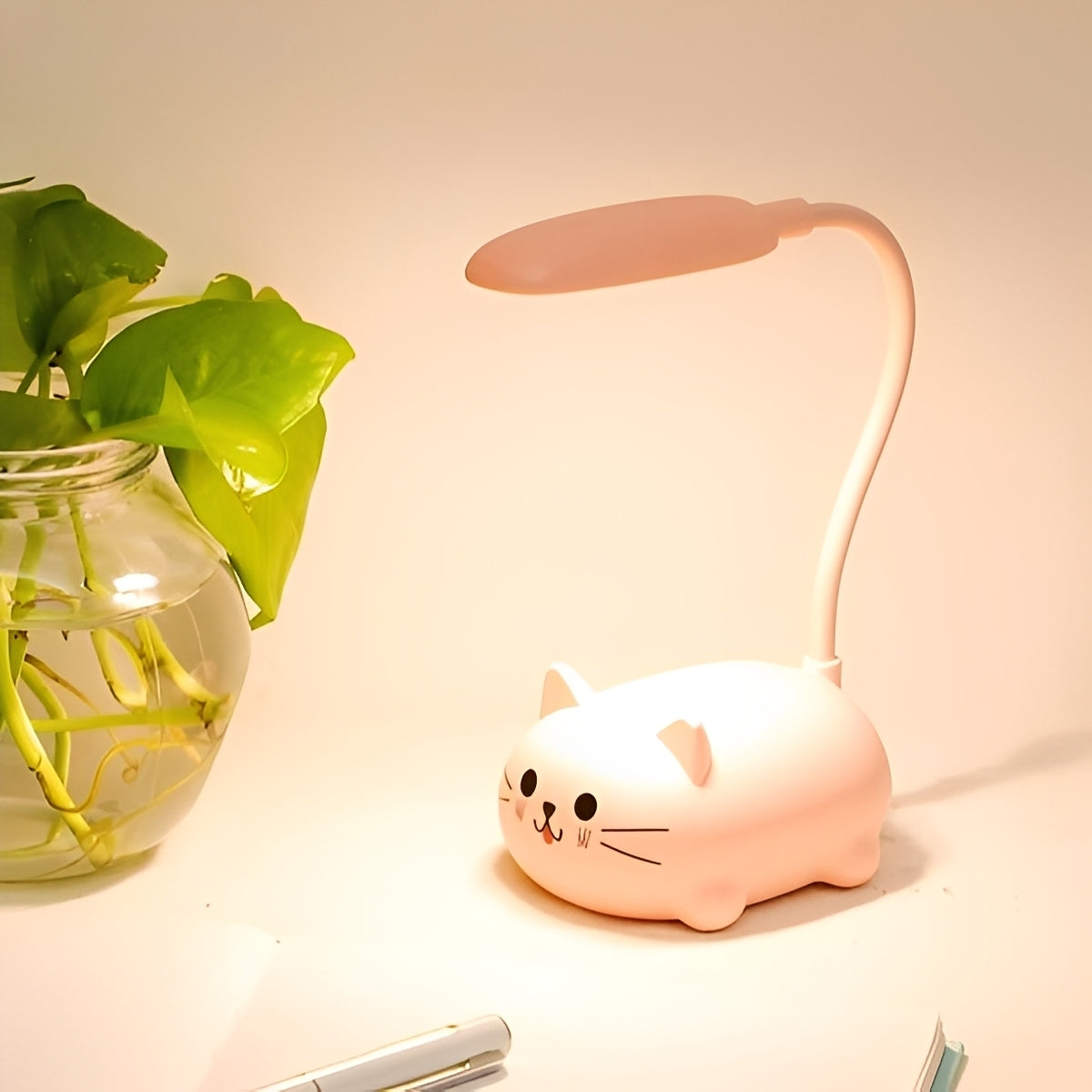 BrightPaws – Lampe de bureau LED design chat