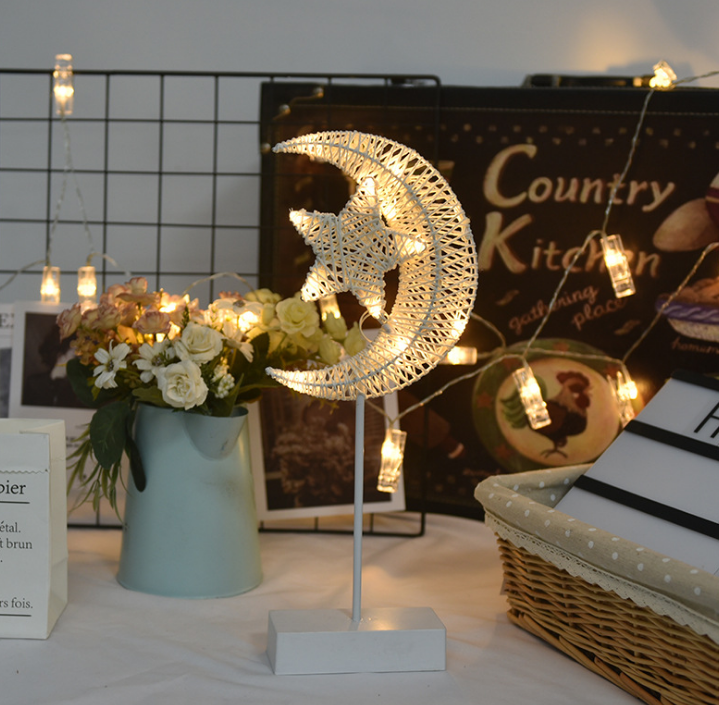 Lampe Déco Minimaliste – Lumière d’Ambiance pour Intérieur Moderne