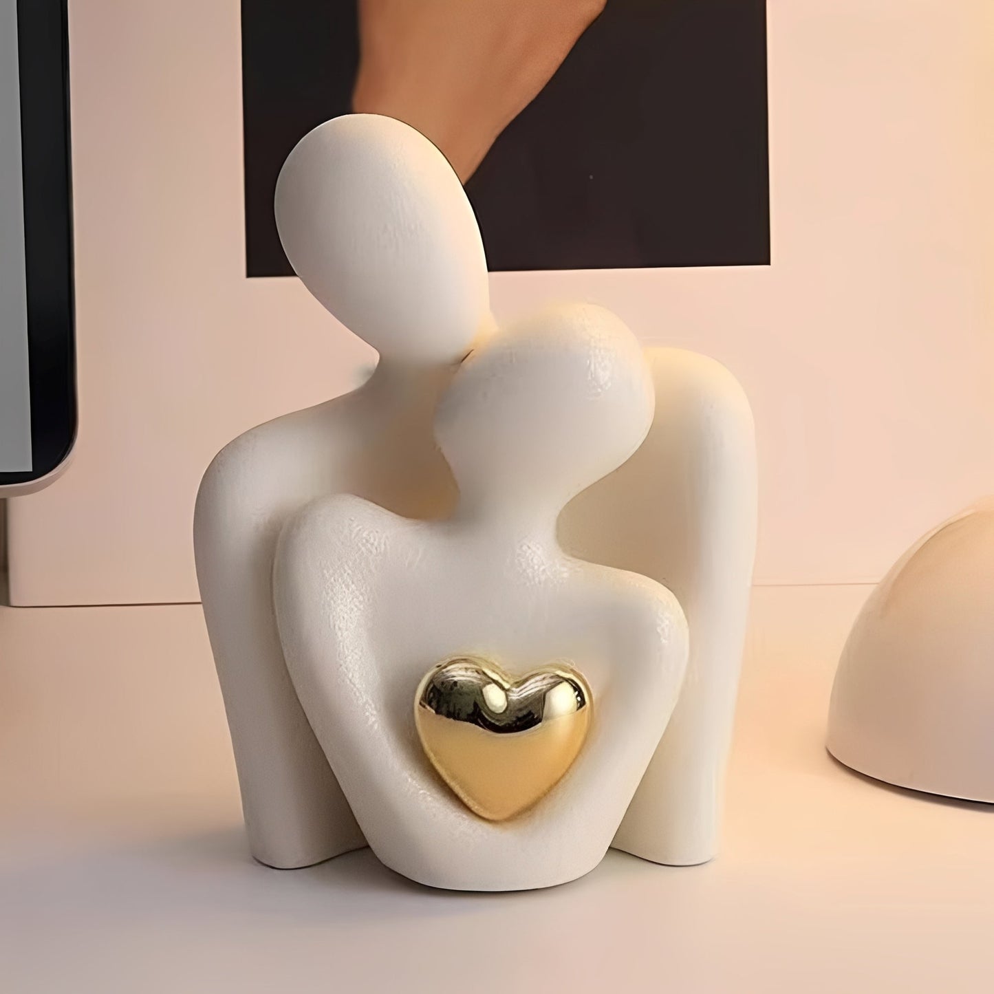 Elio – Figurine d'amour abstraite en porcelaine