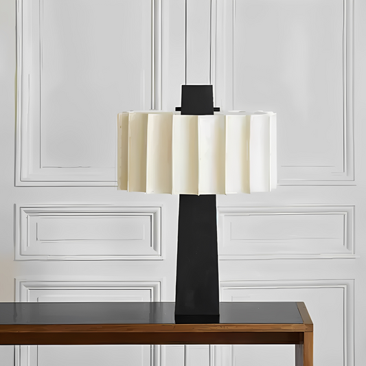 Arko – Lampe de table plissée