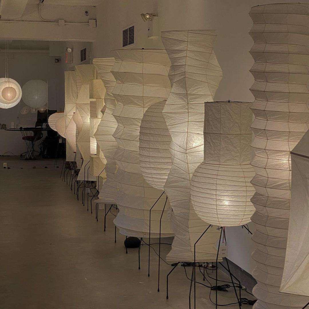Haruto – Lampadaire en papier de riz japonais