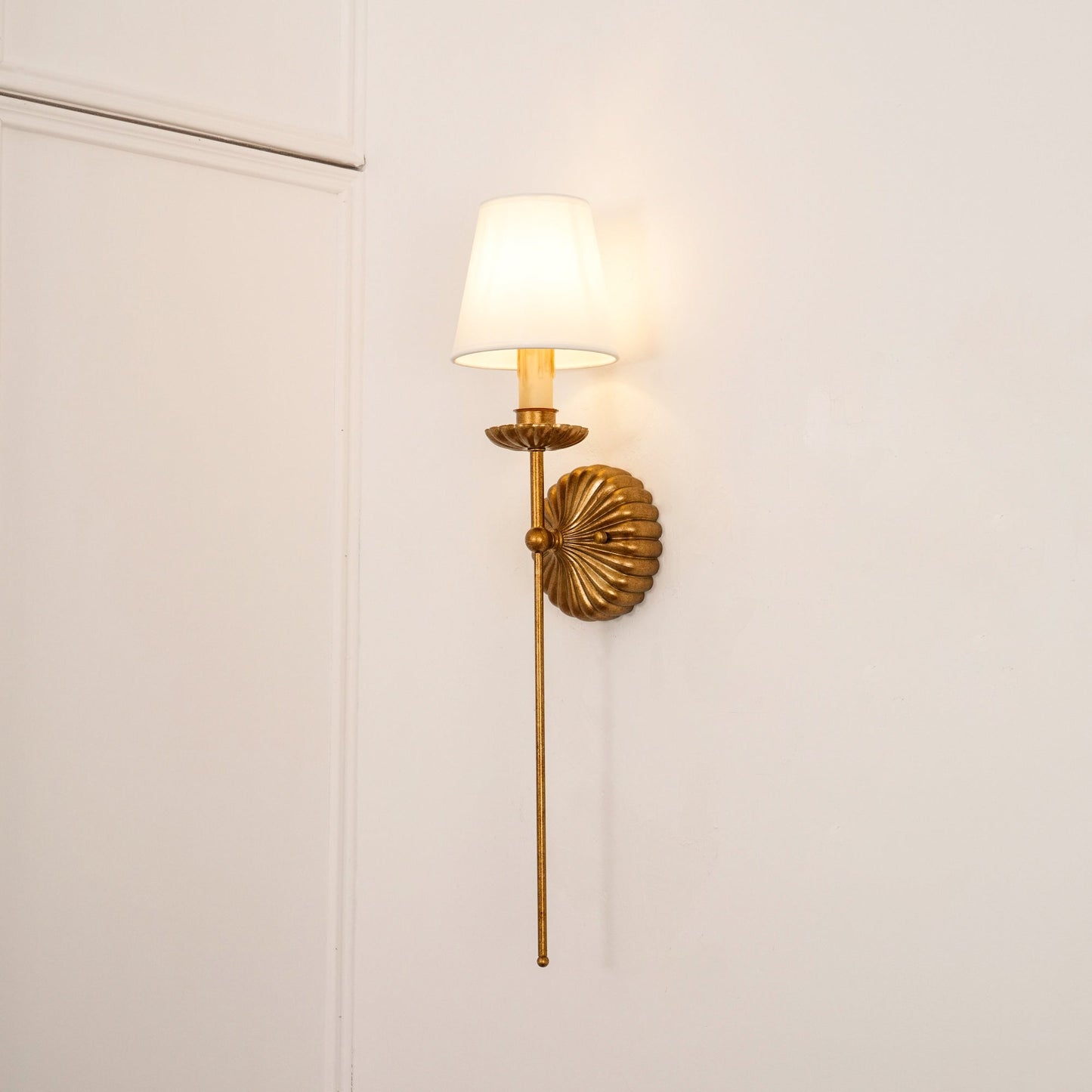 Kristy – Lampe Murale Antique en Design de Bougie