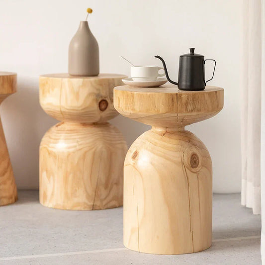 Emil – Table d'appoint robuste en bois de pin