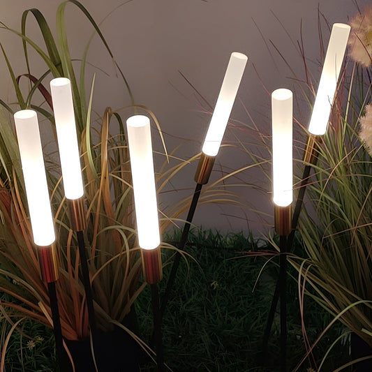 ReedGlow – Lampe de jardin à LED solaire