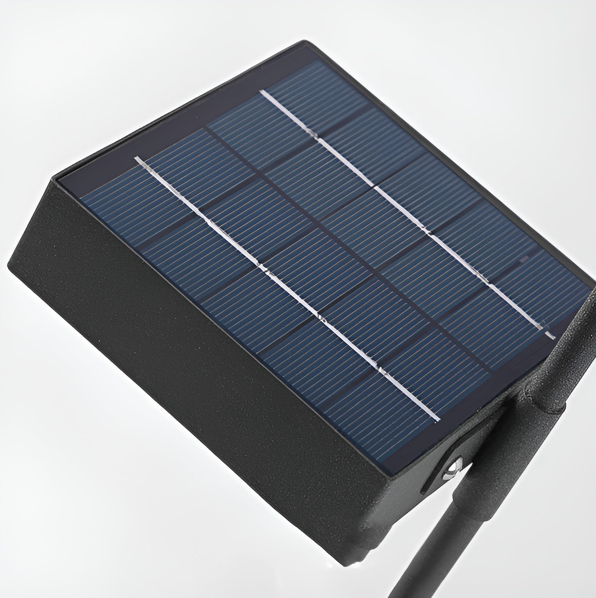 ReedGlow – Lampe de jardin à LED solaire