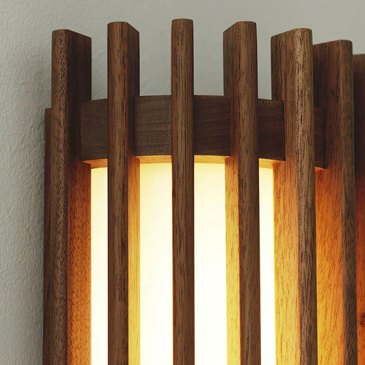 Yara – Lampe murale en noyer