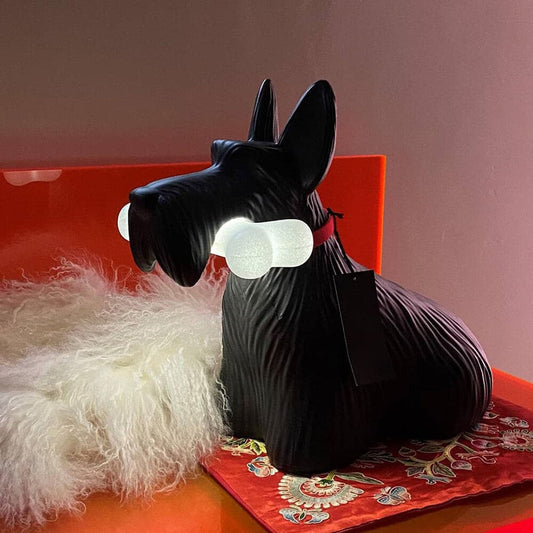 Scottie – Lampe de table en résine