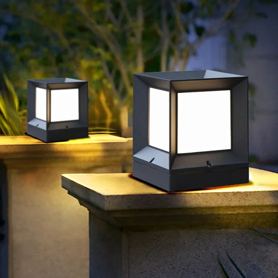 Rhian – Luminaire extérieur carré moderne