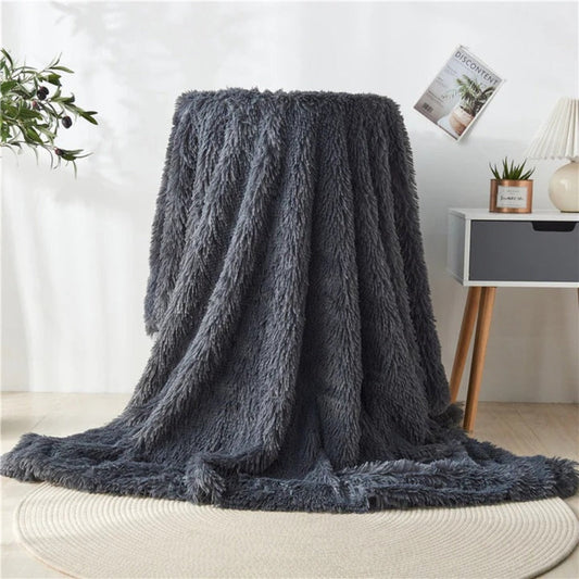 Lena – Couverture en laine peluche à deux couches unie