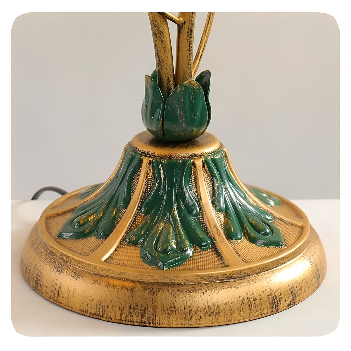 Elena – Lampe de table rétro américaine
