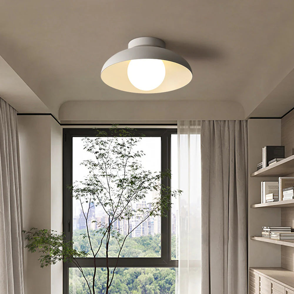 Nila – Lampe Minimaliste en Métal
