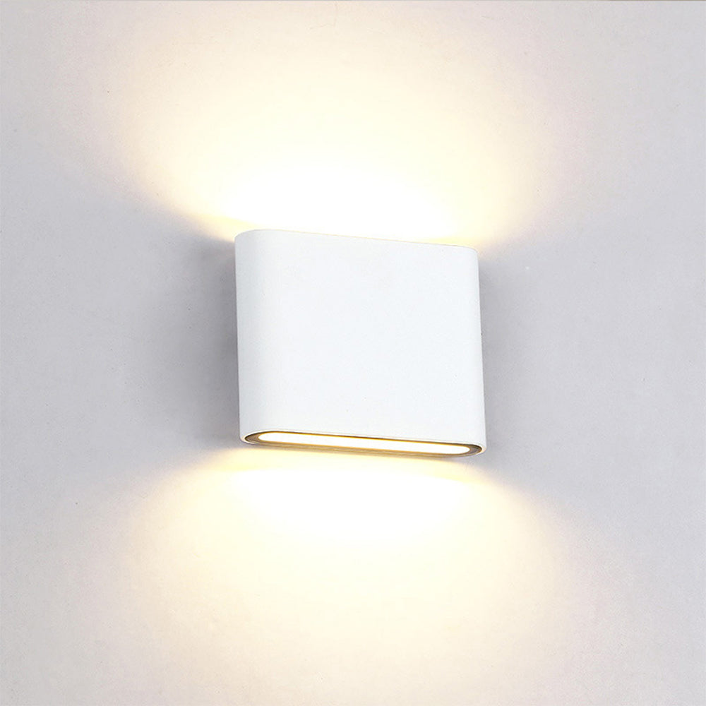 Luca – Lampe d'escalier extérieure LED moderne