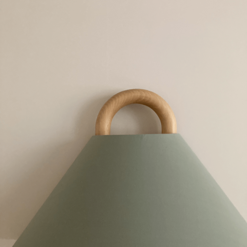 Aurelia – Lampe Murale LED en Bois de Hêtre