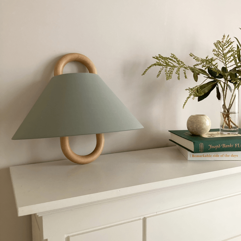 Aurelia – Lampe Murale LED en Bois de Hêtre