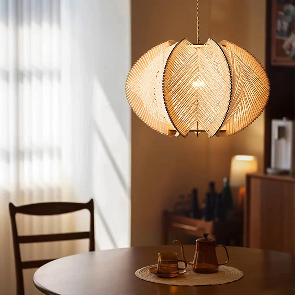 Ravi – Lampe artistique en bois suspendue