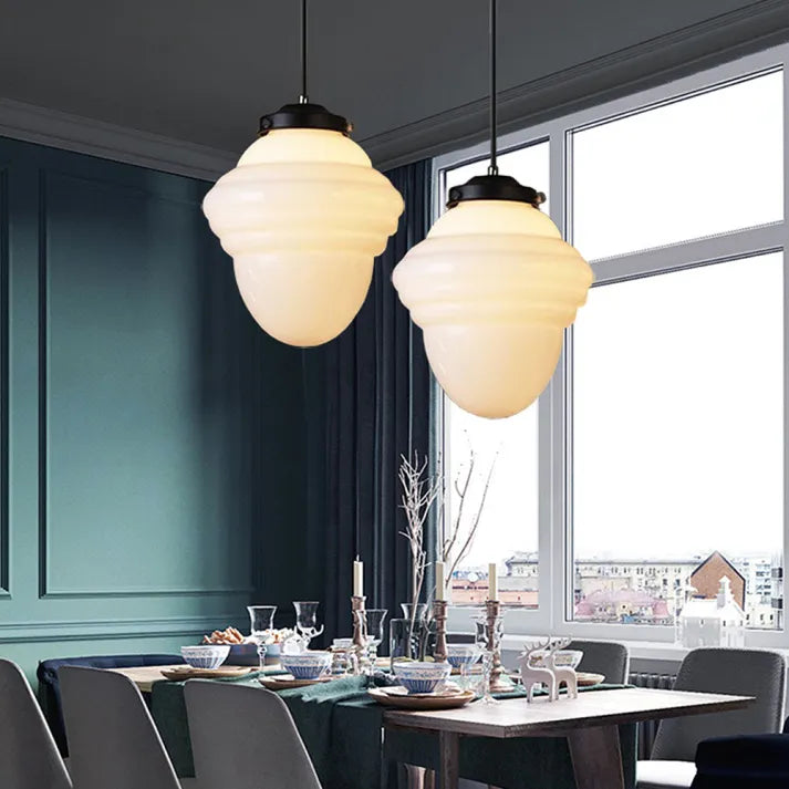 ÉclatVerre – Suspension vintage en verre sculpté au design géométrique