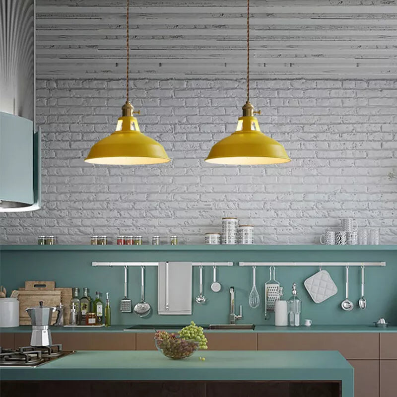 Rona – Petit Lustre en Fer Rétro