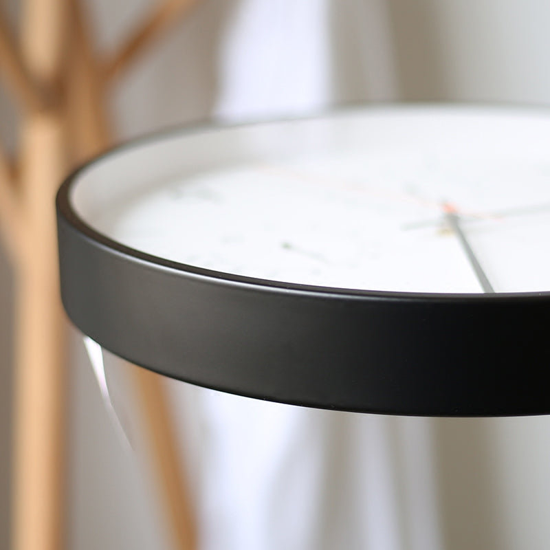 Kjell – Horloge Murale Nordique Simple