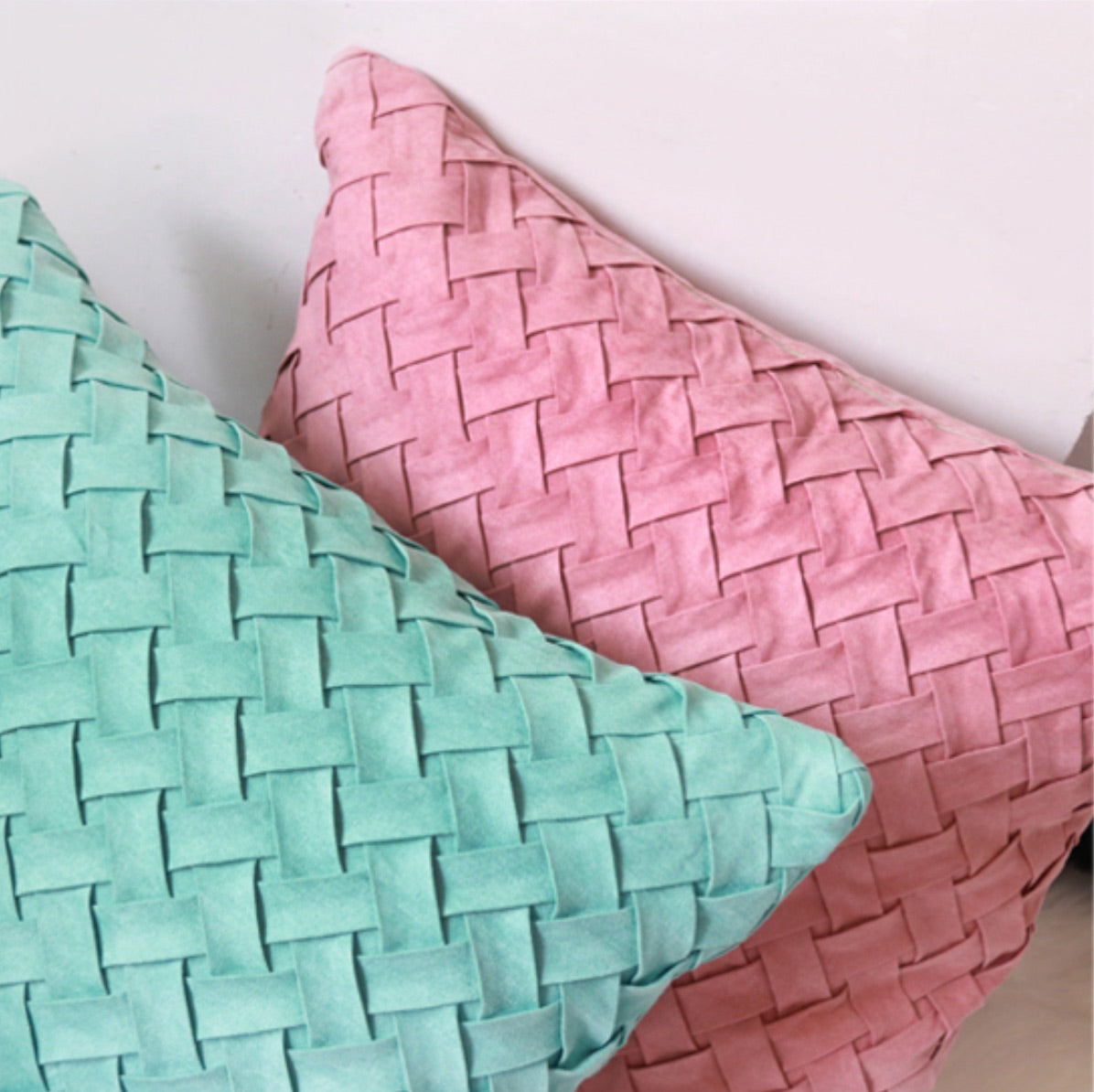 Nora – Coussin de canapé nordique à motif carreaux