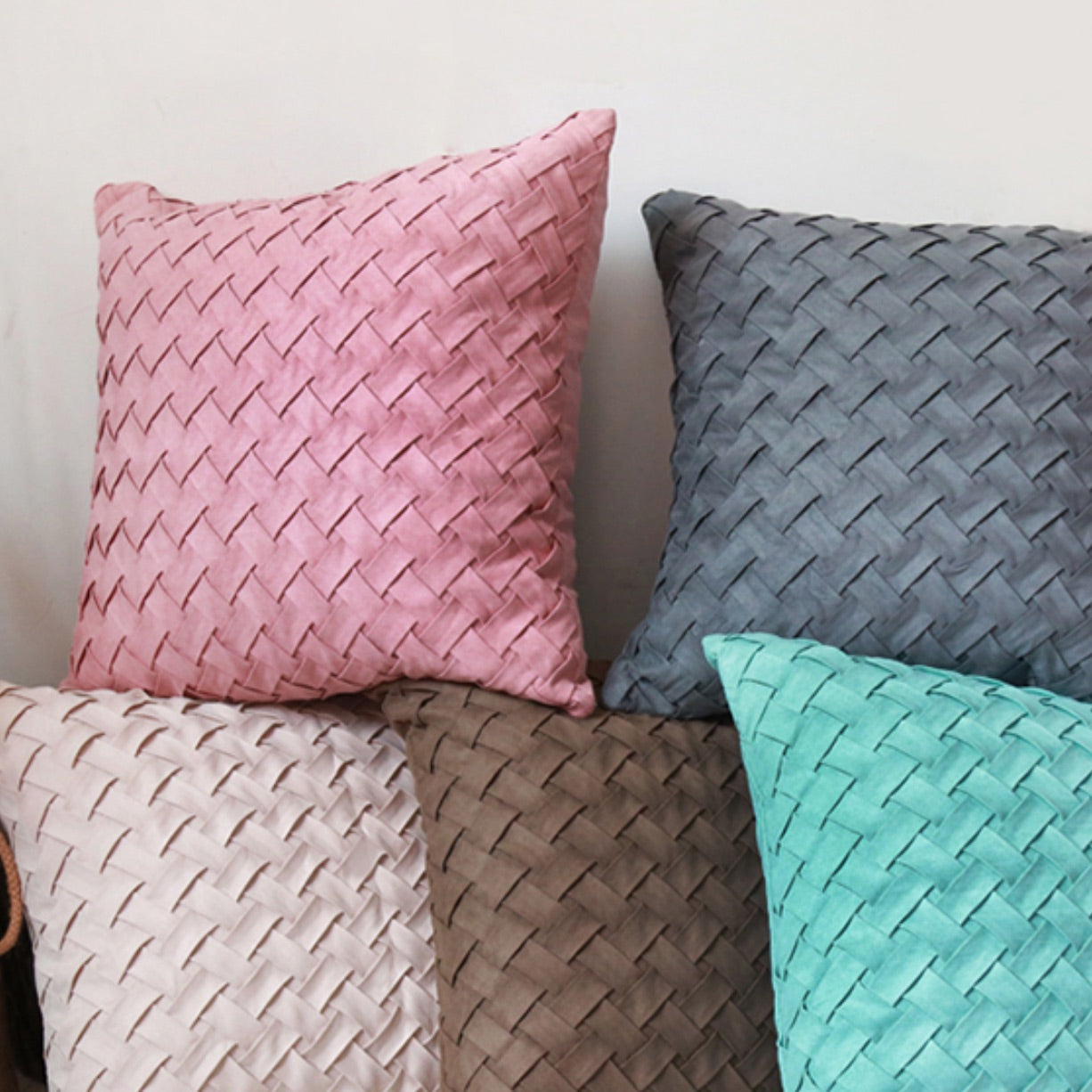 Nora – Coussin de canapé nordique à motif carreaux