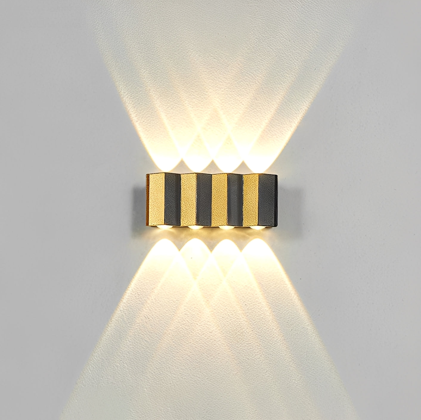 Aveline – Lampe Murale Extérieure Étanche