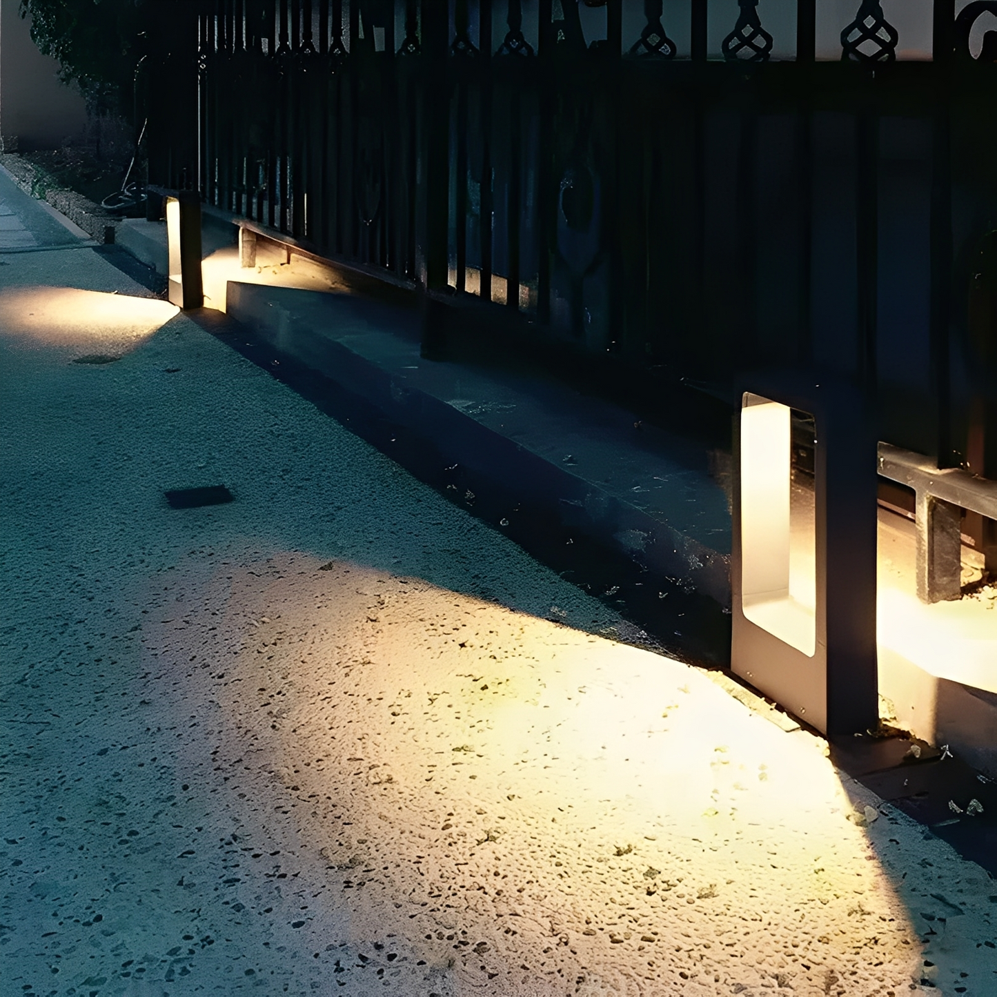 Levana – Lampe de jardin LED étanche
