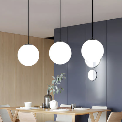 Giro – Élégante Forme Sphérique Suspension