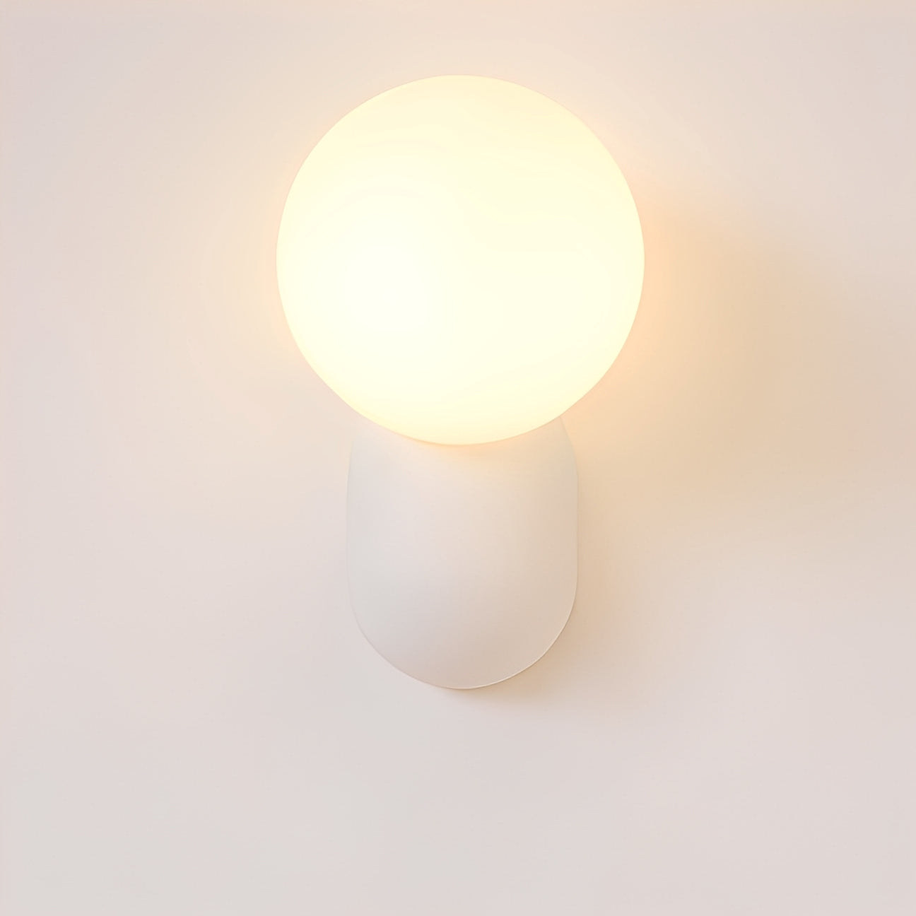Alina – Lampe murale nordique