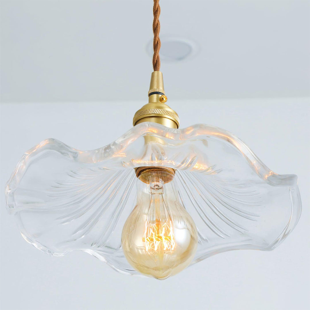 HibisLume – Lampe florale élégante en fleurs d’hibiscus