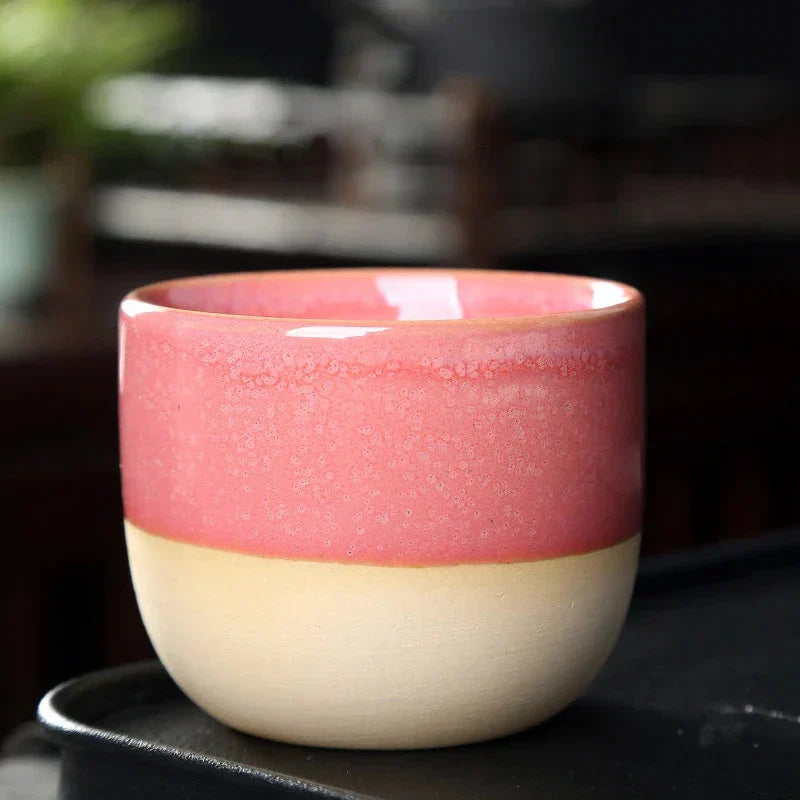 Tasse en céramique à glaçure arc-en-ciel – Pour des matins hauts en couleur