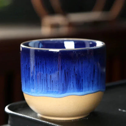 Tasse en céramique à glaçure arc-en-ciel – Pour des matins hauts en couleur