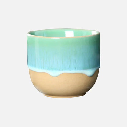 Tasse en céramique à glaçure arc-en-ciel – Pour des matins hauts en couleur
