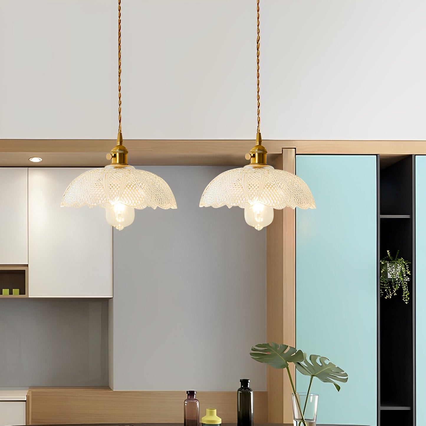 Odessa – Suspension antique en verre clair
