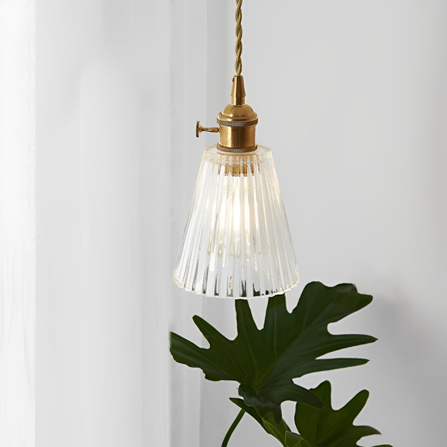 Odessa – Suspension antique en verre clair