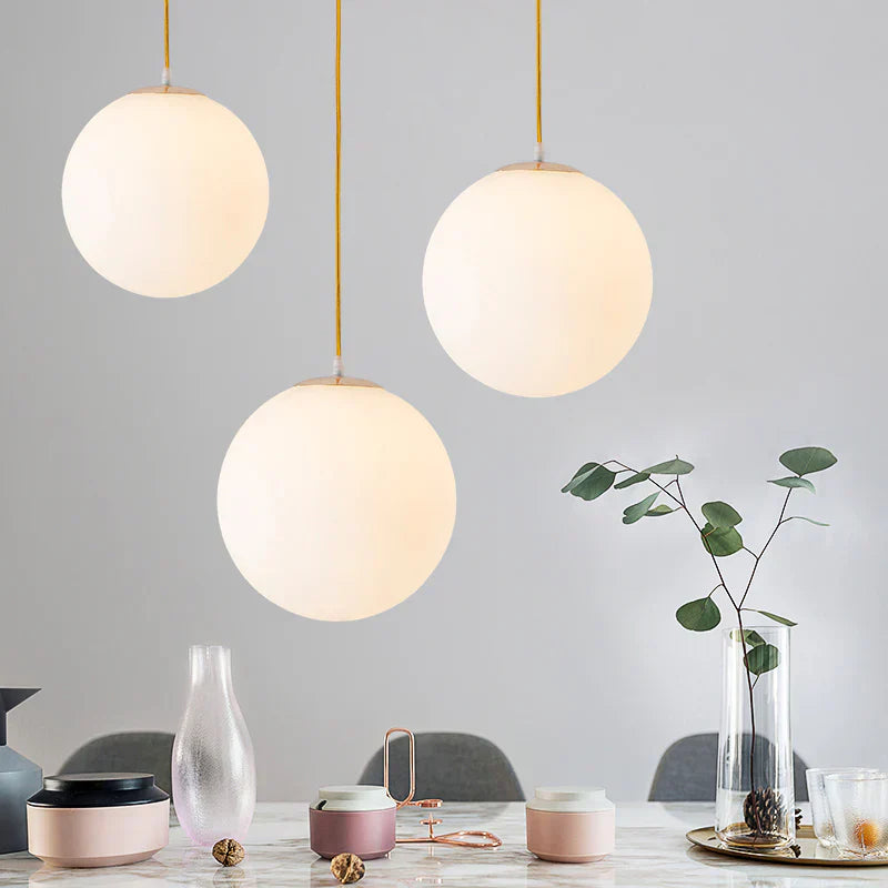 Anika – Globe Nordique Suspension