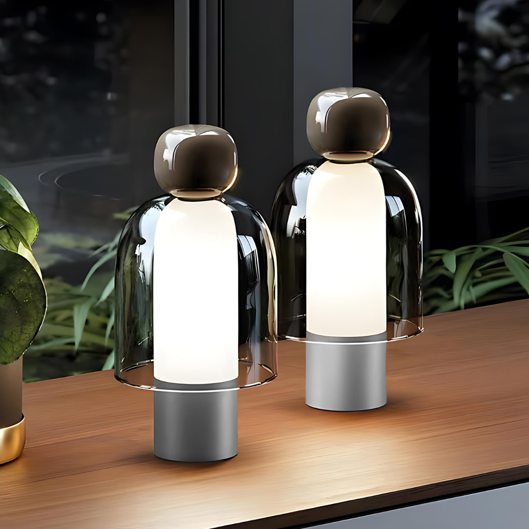 Claria – Lampe de table en verre LED dimmable et rechargeable pour accents déco modernes