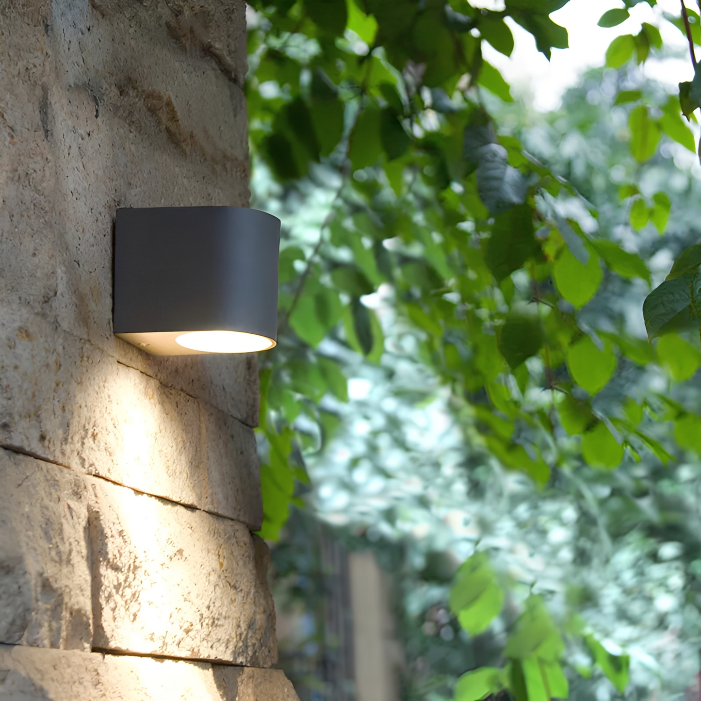 Aurex – Lampe murale LED étanche