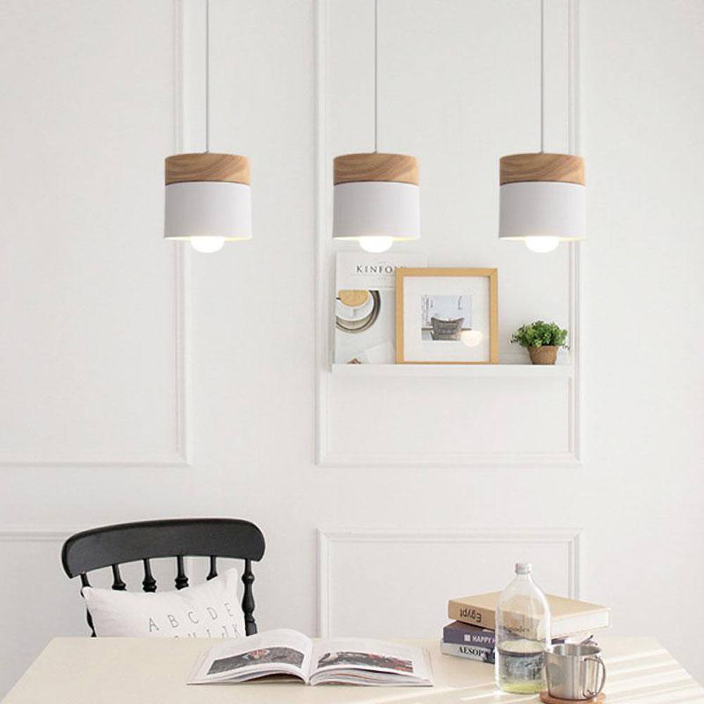 Suspension Nordica – Bois naturel au style scandinave épuré