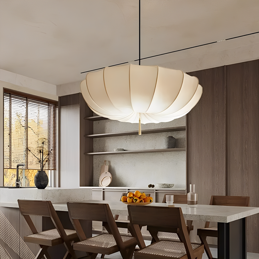 Hugh – Luxe français pour votre maison
