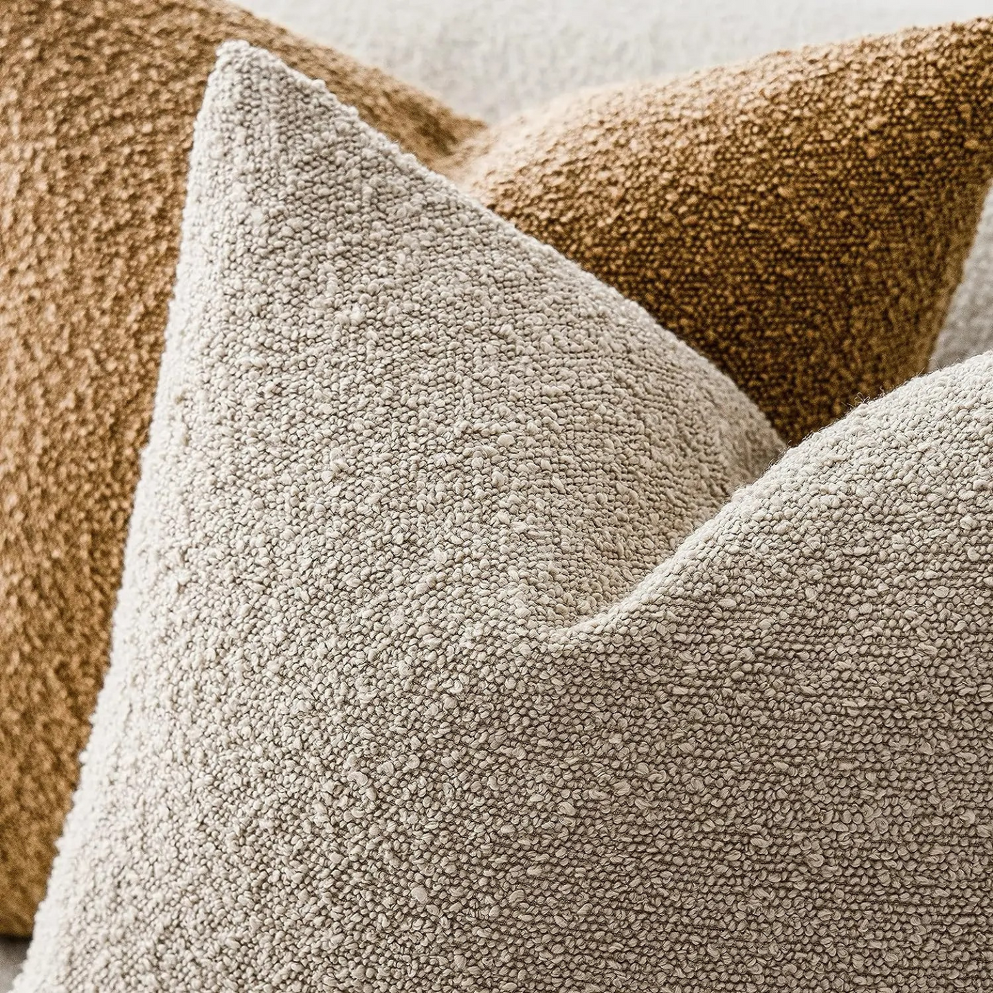 Mira – Douces Housses de Coussin Bouclé