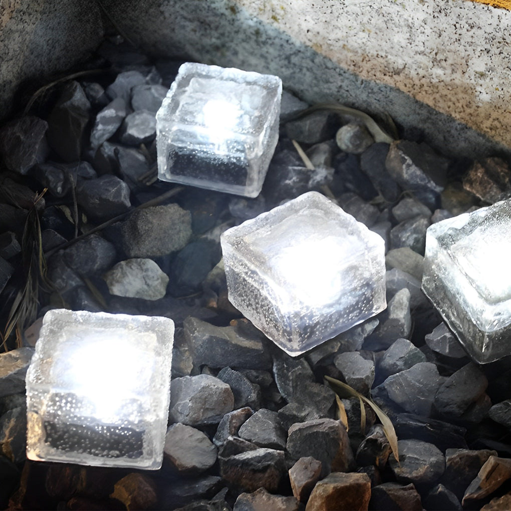 Ayla – Lampe de jardin solaire en brique de glace