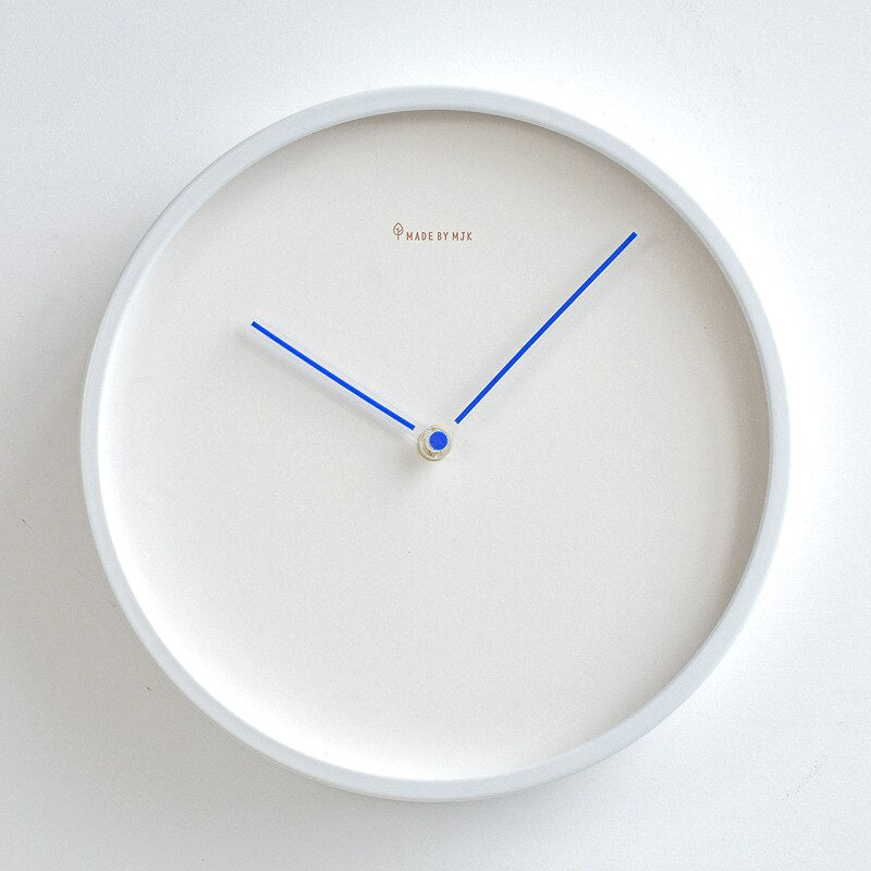 Freja – Horloge murale moderne