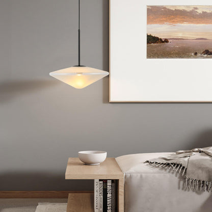 Mira – Suspension scandinave avec design minimaliste