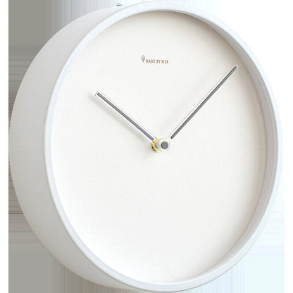 Freja – Horloge murale moderne