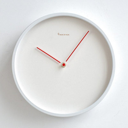Freja – Horloge murale moderne