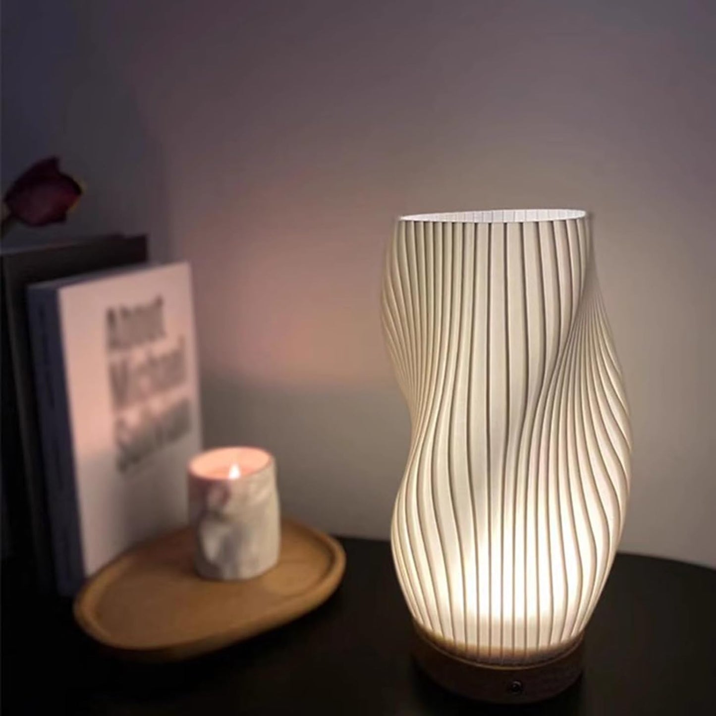 Nerea – Lampe de table moderne Wavecrest