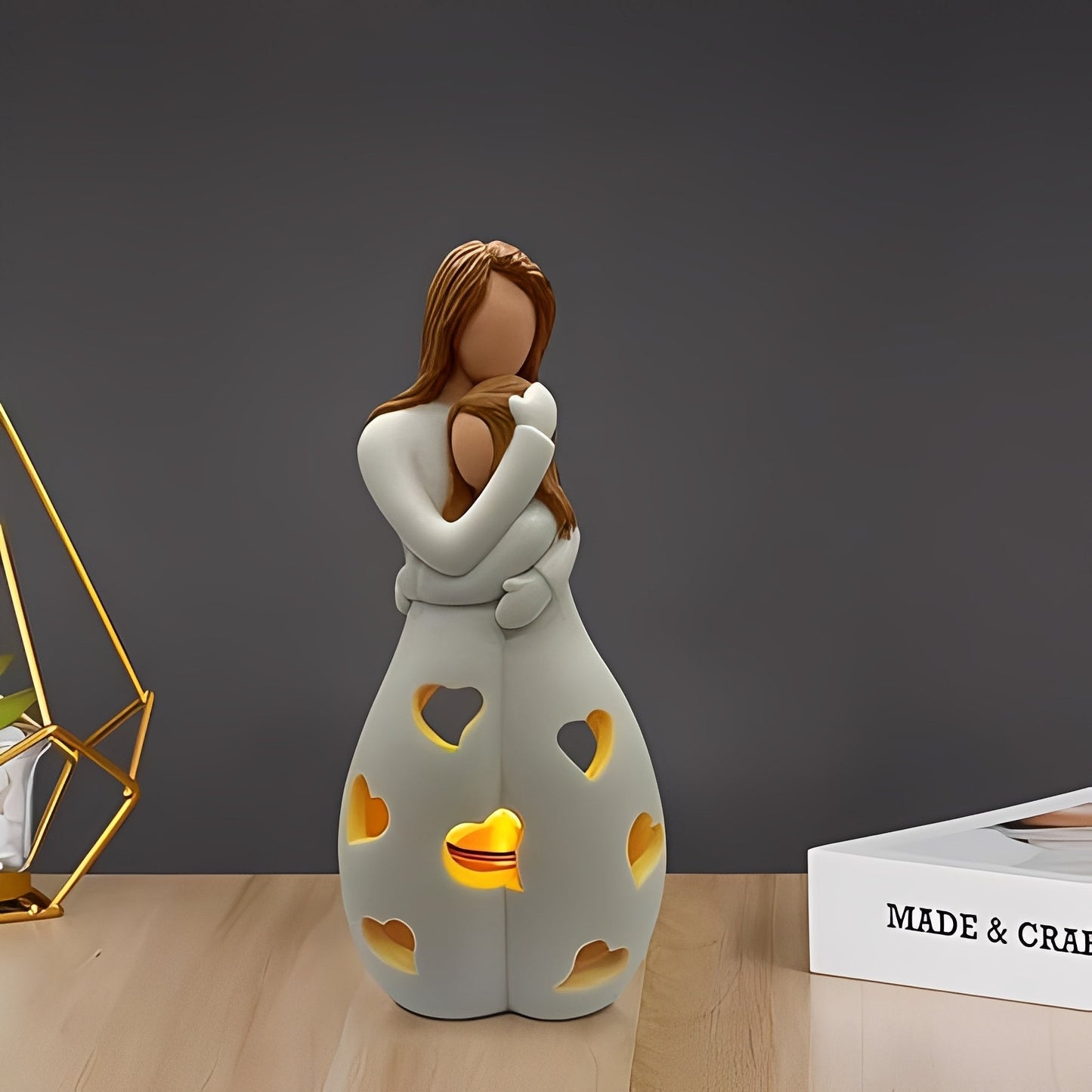 Maria – Lampe en résine rustique