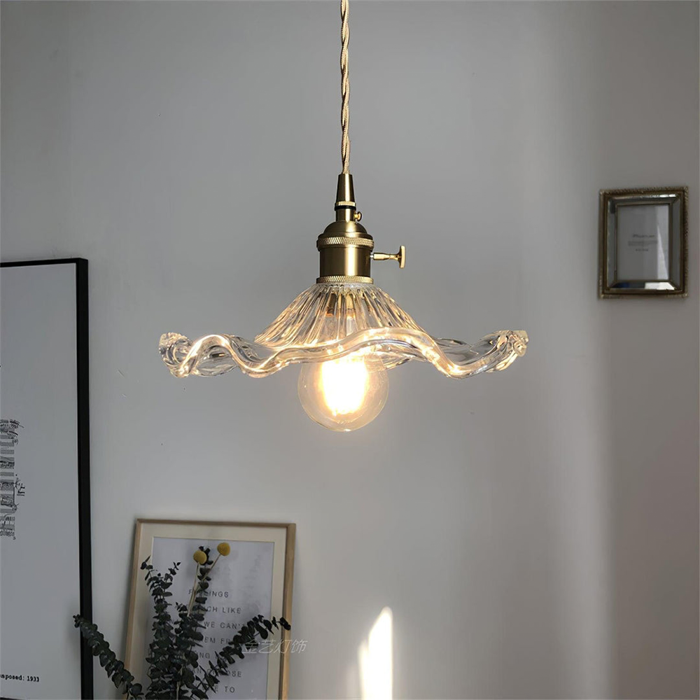 HibisLume – Lampe florale élégante en fleurs d’hibiscus
