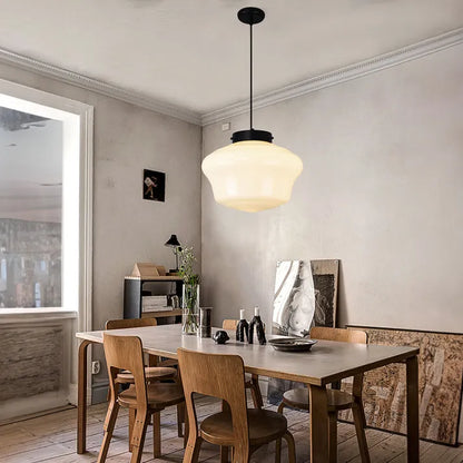 ÉclatVerre – Suspension vintage en verre sculpté au design géométrique